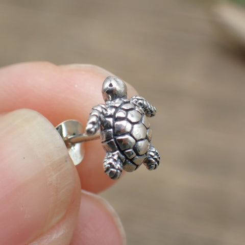 ♻️ Aretes de tortuga de plata de ley reciclada