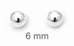 Pendientes con forma de bola de plata de ley