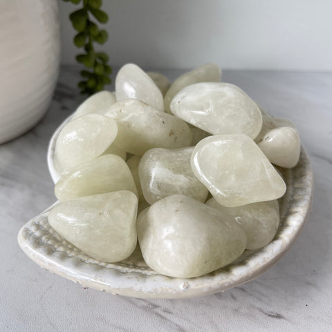 sulphur quartz tumble