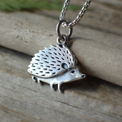 ♻️ Recycled Sterling Silver Hedgehog Charm