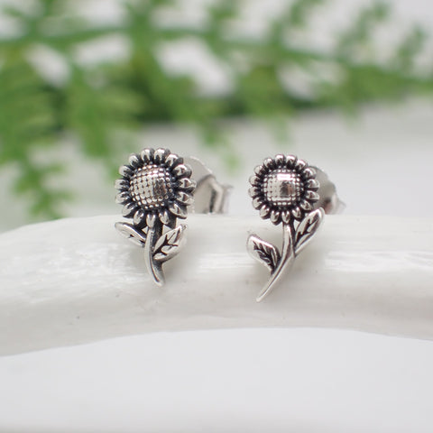 sterling silver sunflower stud earrings