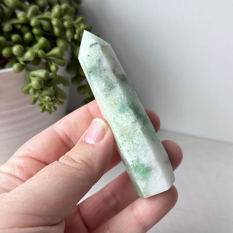 Chrysocolle en pointe de quartz 