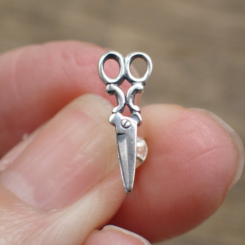 ♻️ Recycled Sterling Silver Scissors Stud Earrings