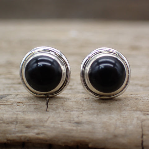 Aretes de plata de ley con ónix negro 