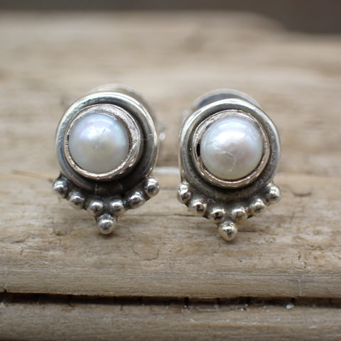 Aretes de perlas de plata de ley 