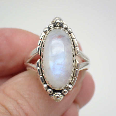 Anillo de plata de ley con piedra lunar arcoíris - Talla 10 