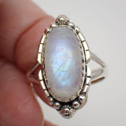 Anillo de plata de ley con piedra lunar arcoíris - Talla 10 