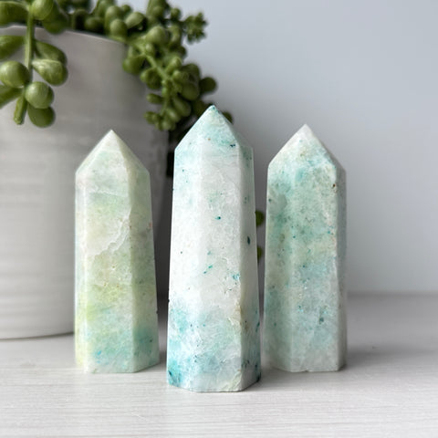 Chrysocolle en pointe de quartz 