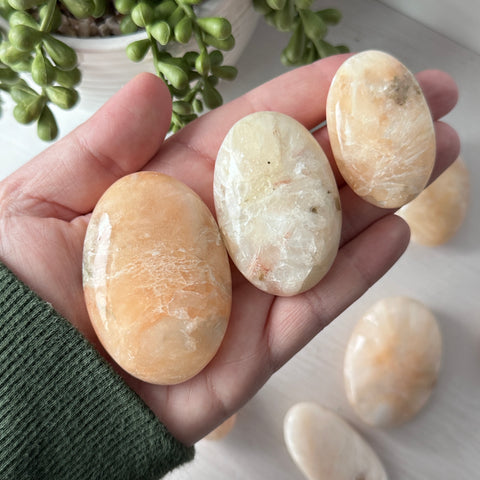 Stilbite Worry Stone