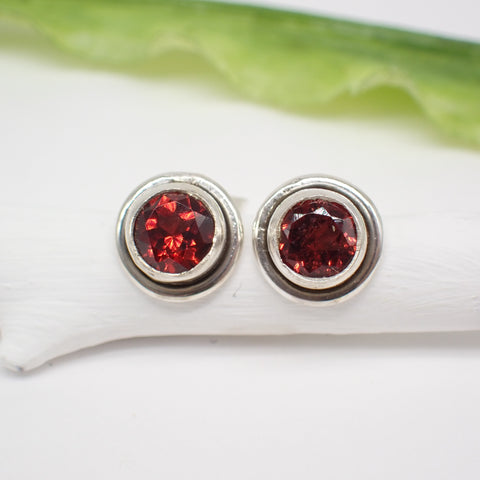 Sterling Silver Faceted Round Garnet Studs