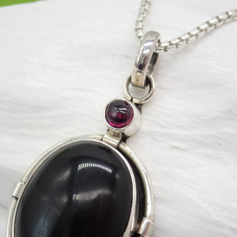 Black Onyx & Amethyst Sterling Silver Pendant