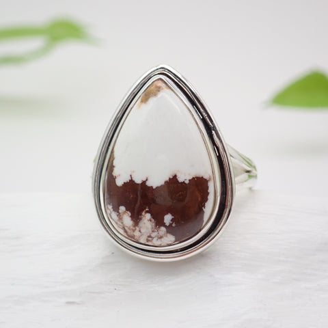 Wild Horse Magnesite Sterling Silver Ring - Size 9