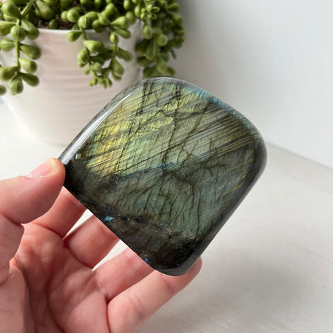 Labradorite Free Form