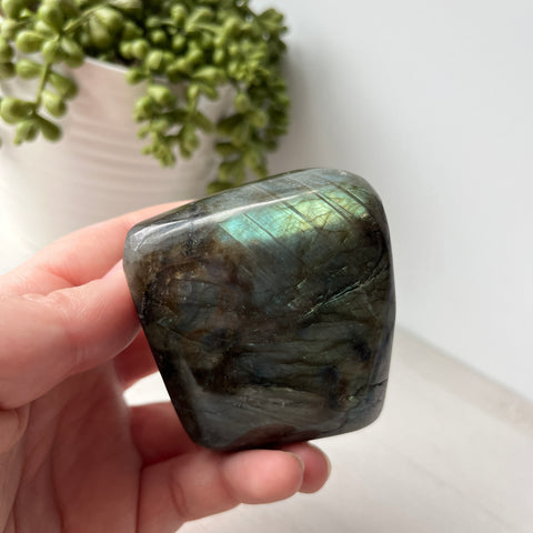 Labradorite Free Form