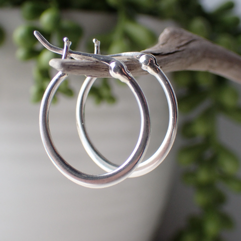 Simple Sterling Silver Oval Hoop Earrings