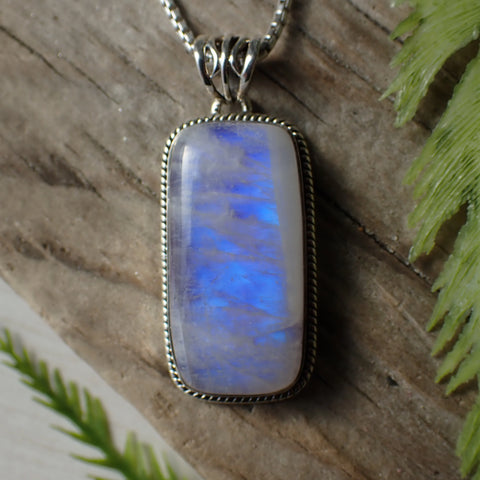 Sterling Silver Purple Moonstone Pendant