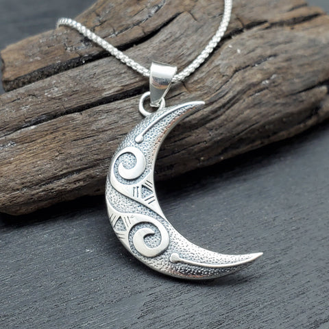 Le collier des mers du Sud