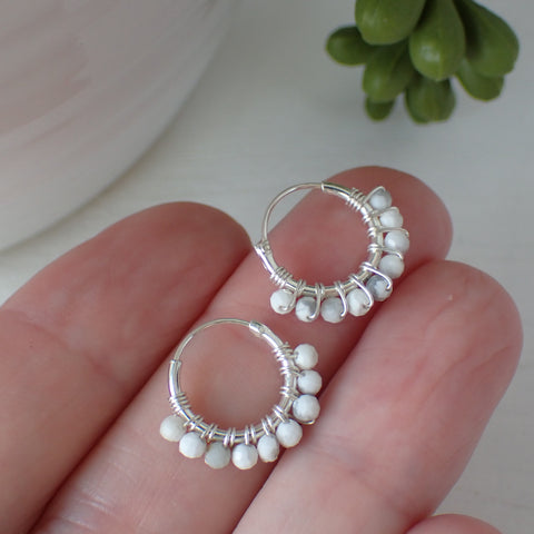 stelring silver howlite stone hoop earrings