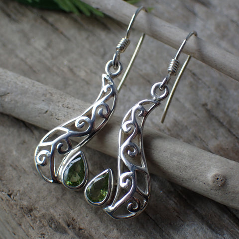 Boucles d'oreilles en argent sterling à facettes péridot