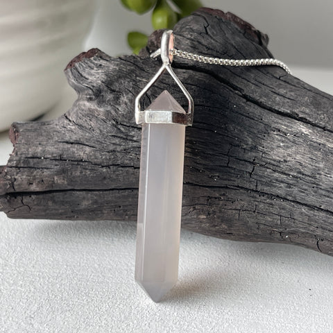 chalcedony stone crystal pendant necklace