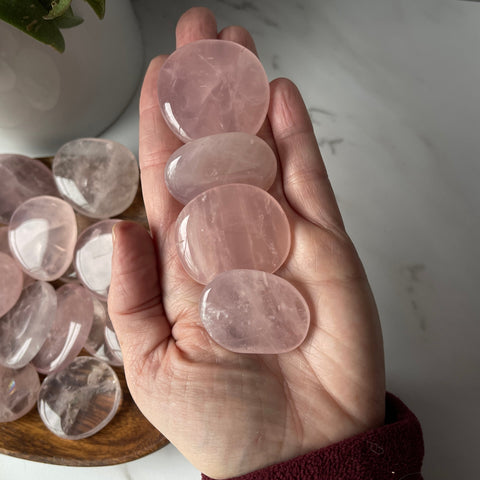 ROSE QUARTZ CRYSTAL STONE WORRY POCKET STONE