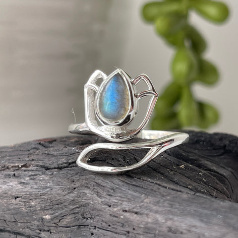 sterling silver labradorite stone crystal lotus flower ring