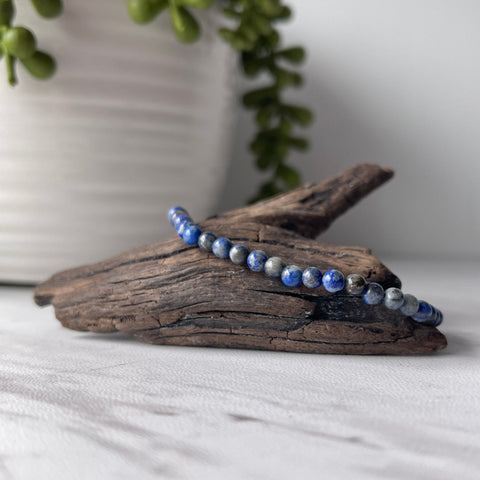 lapis lazuli gemstone bracelet