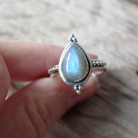 Labradorite Sterling Silver Ring