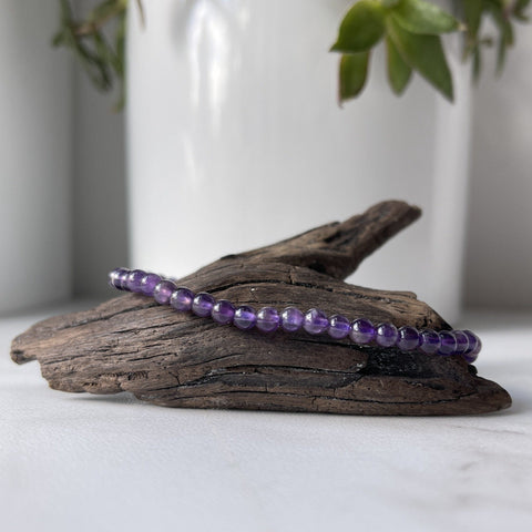 amethyst gemstone bracelet