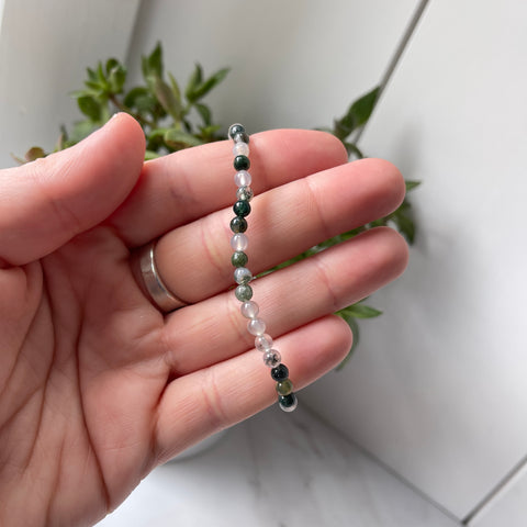 Pulsera de energía de piedras preciosas de ágata musgosa 