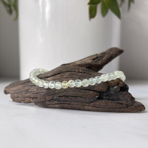 prehnite gemstone bracelet