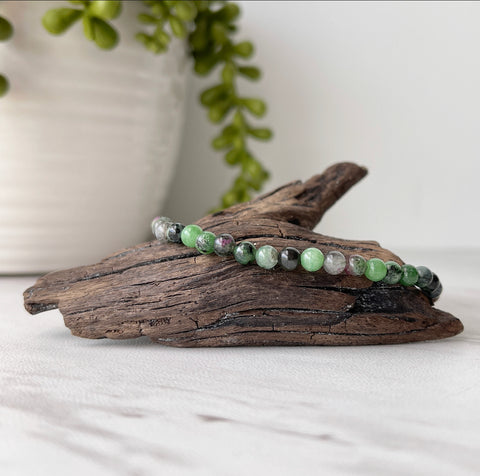 Pulsera de energía de piedras preciosas de rubí zoisita