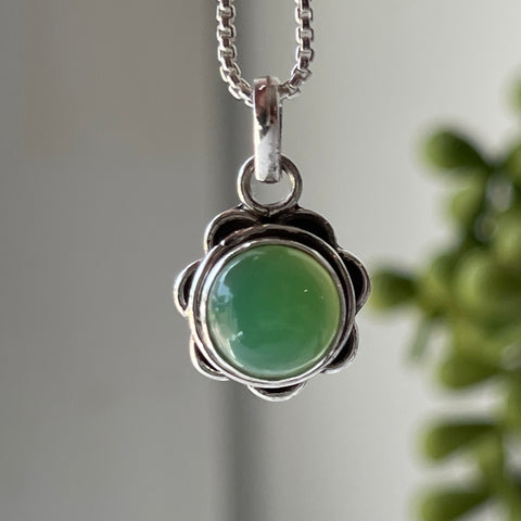 sterling silver chrysoprase crystal stone pendant necklace