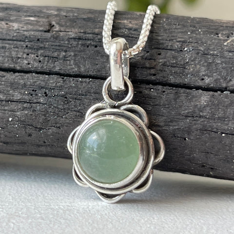 sterling silver green aventurine crystal stone pendant necklace