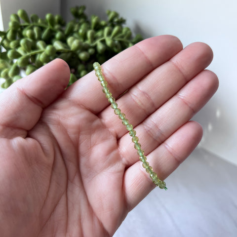 Peridot Faceted Gemstone Bracelet