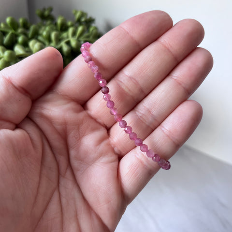 Pulsera de piedras preciosas facetadas de turmalina rosa 