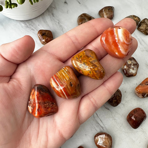red banded agate tumble